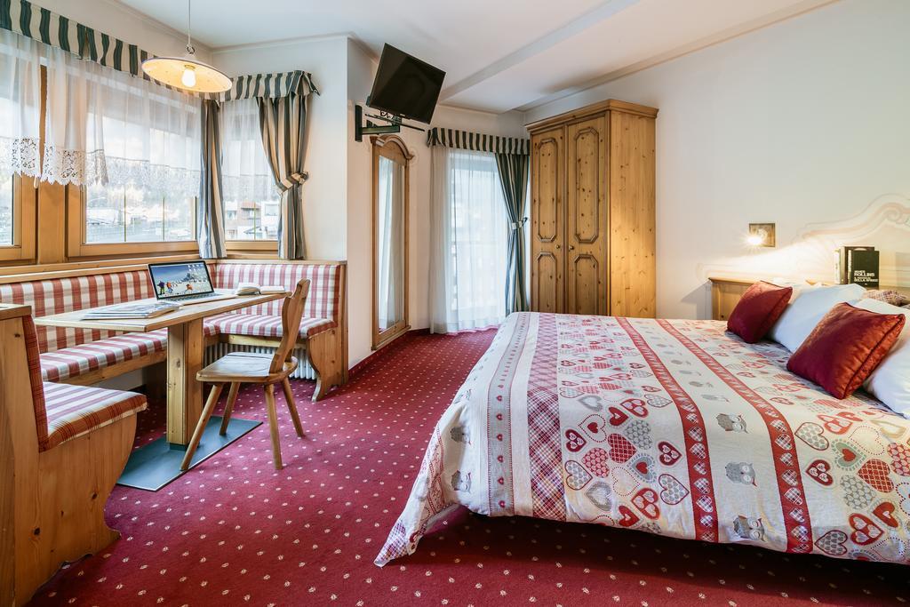 Hotel La Montanina Alleghe Ngoại thất bức ảnh